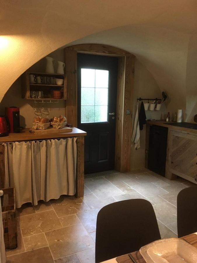La Suite Lou Le Noyer  Exterior photo