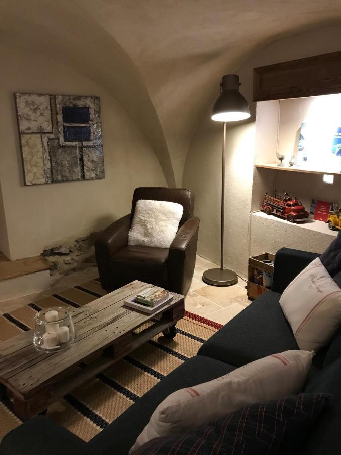 La Suite Lou Le Noyer  Exterior photo