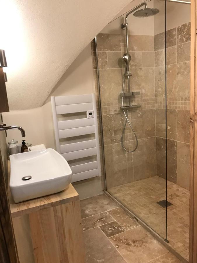 La Suite Lou Le Noyer  Exterior photo