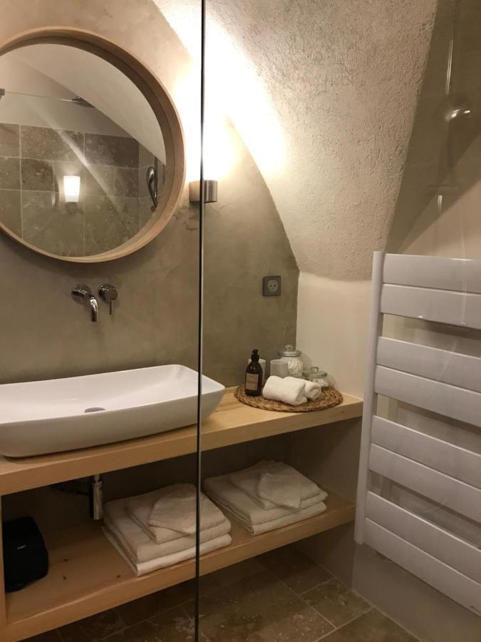 La Suite Lou Le Noyer  Exterior photo